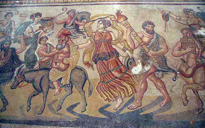 mosaico-cortejo-dionisio-villa-romana-noheda